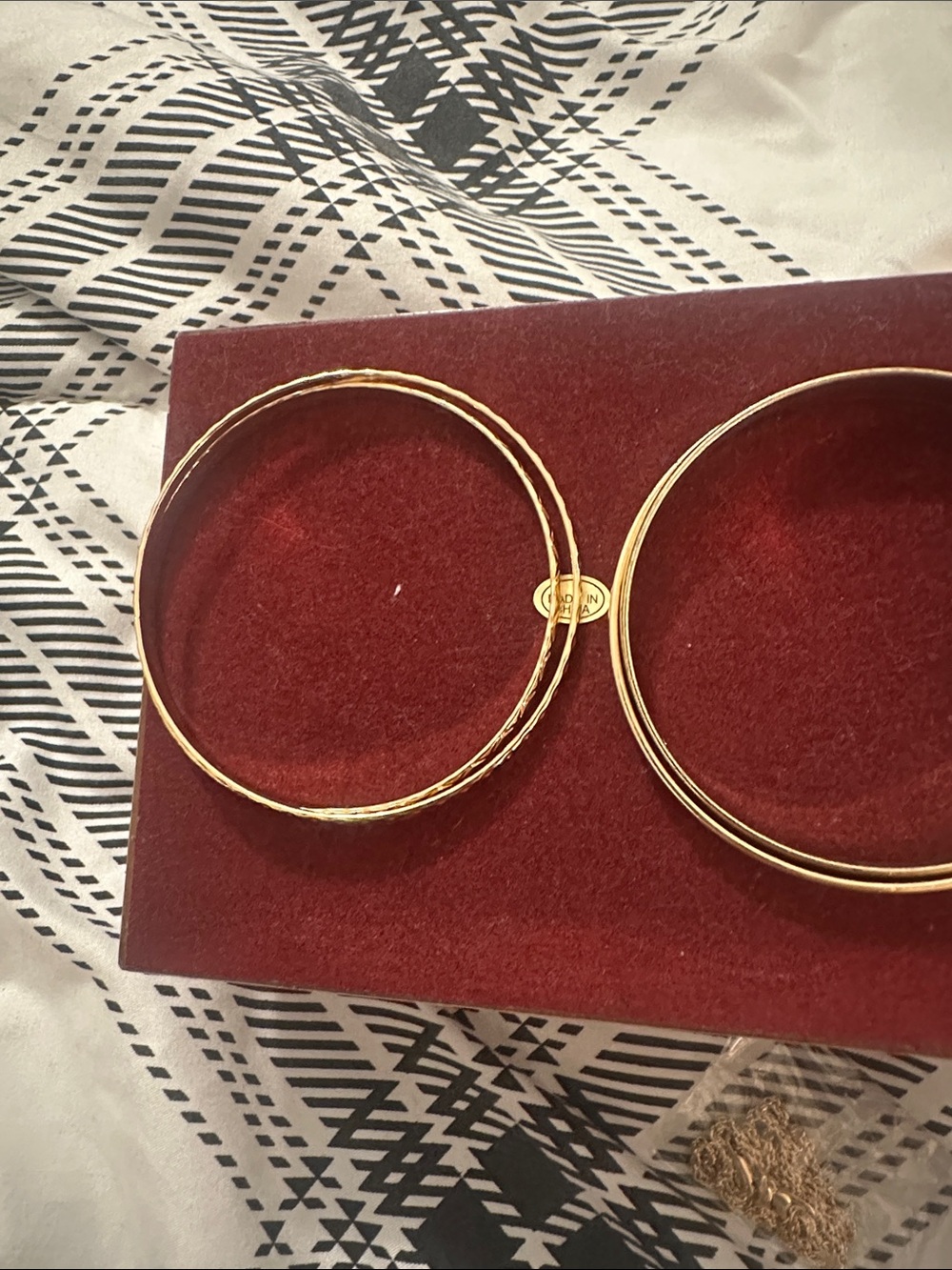 Classic Gold-Tone Women's Bangle Bracelet Set